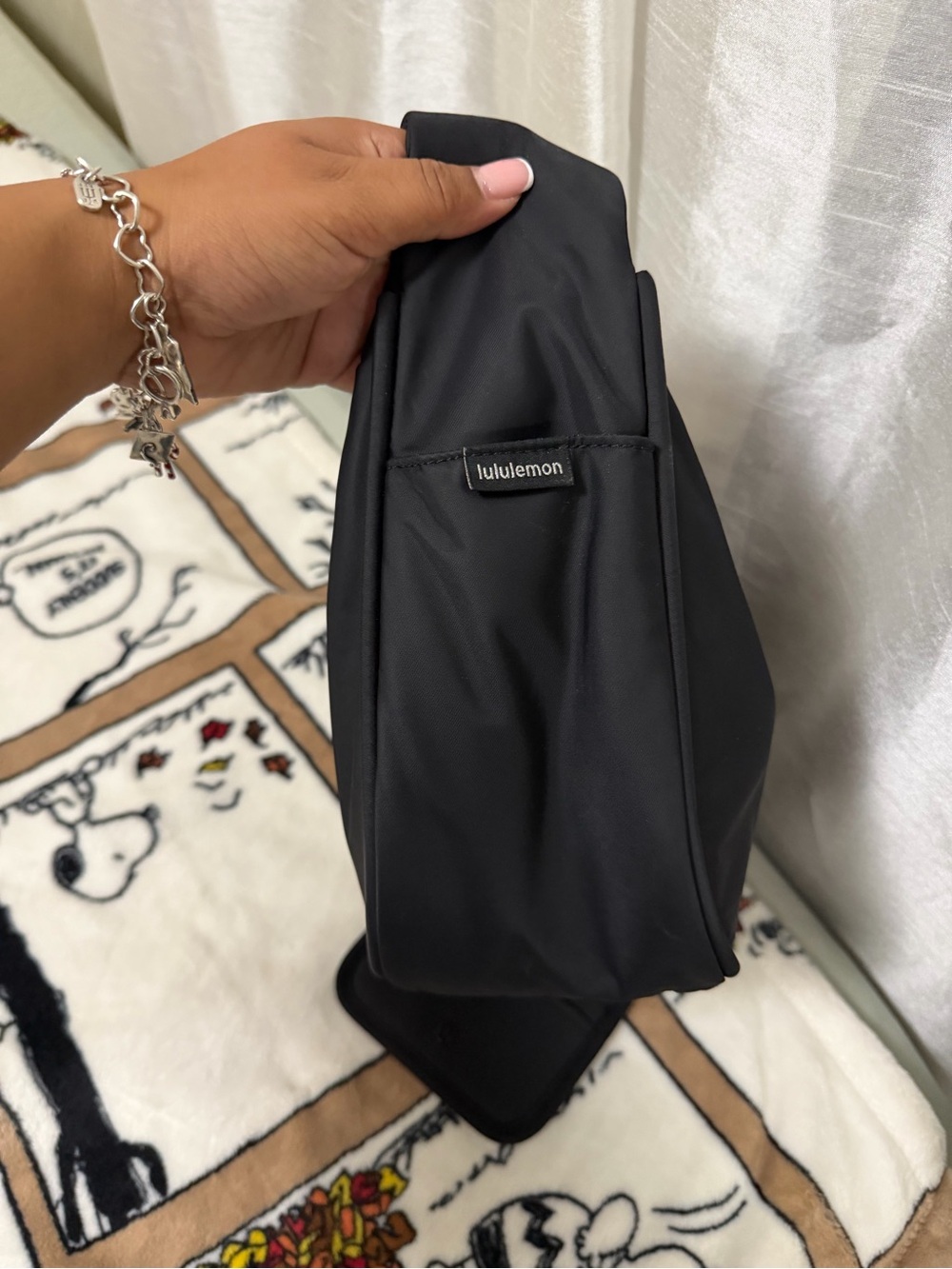 Lululemon Shoulder bag W/ wallet - Picture 4 of 10
